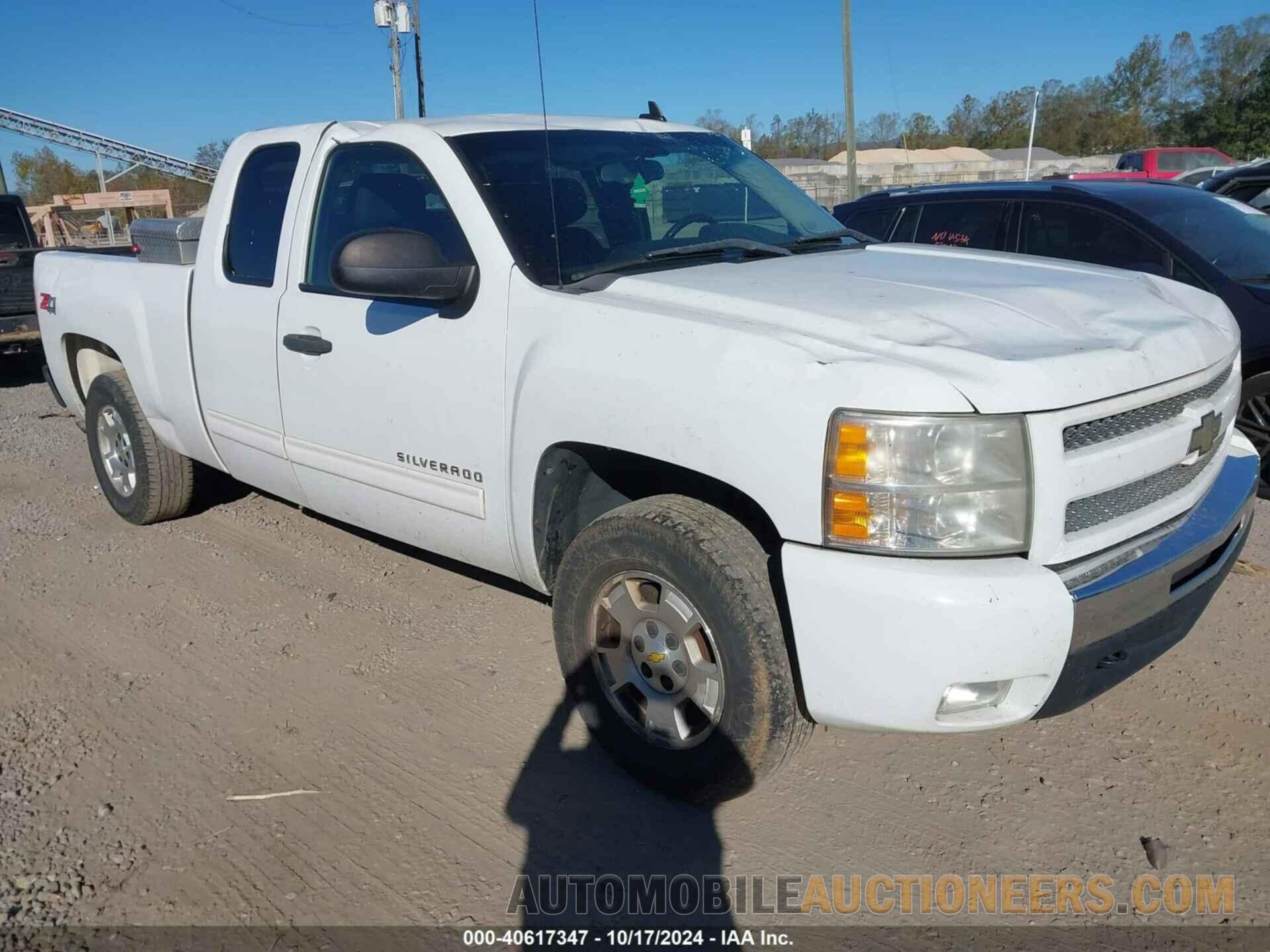 1GCRKSE32BZ103760 CHEVROLET SILVERADO 1500 2011