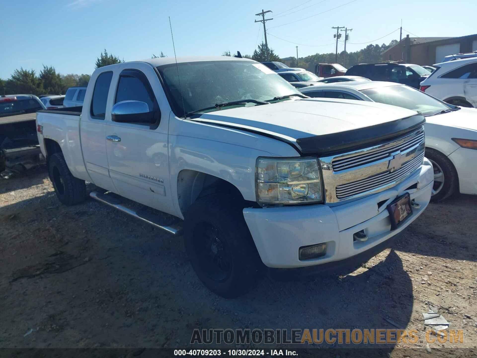 1GCRKSE36BZ262913 CHEVROLET SILVERADO 1500 2011