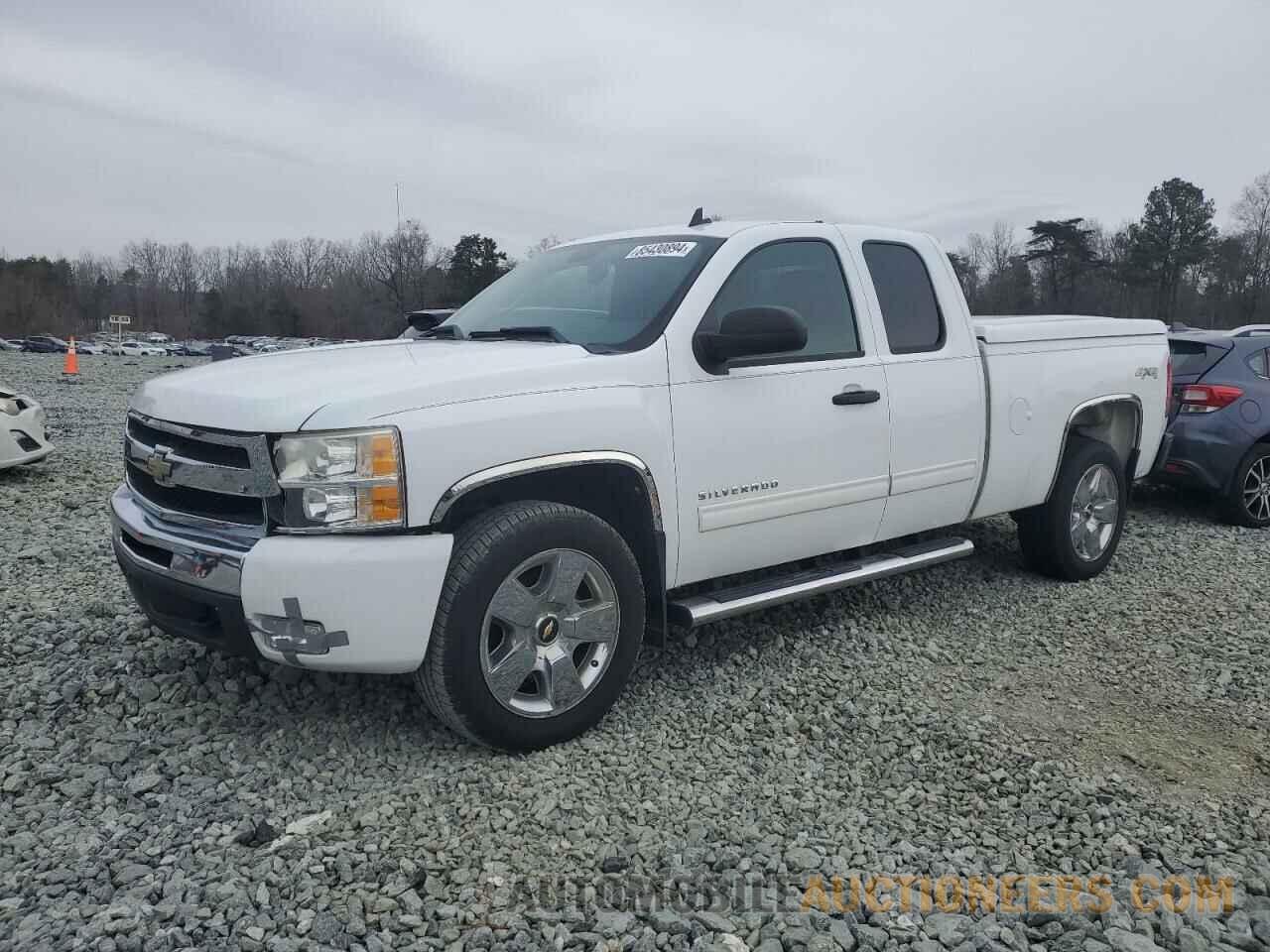 1GCRKSE3XBZ327925 CHEVROLET ALL Models 2011