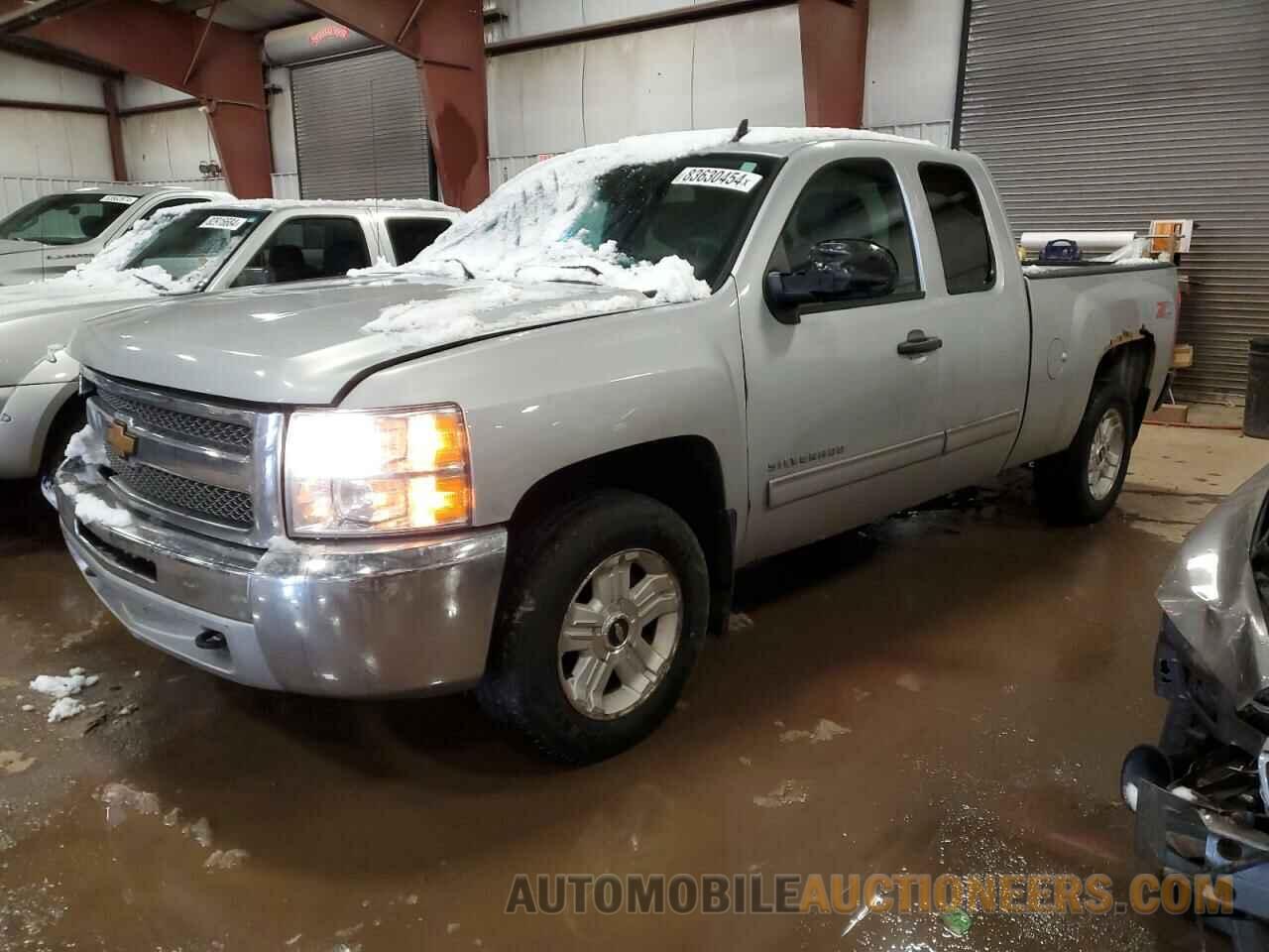 1GCRKSE71DZ115386 CHEVROLET ALL Models 2013