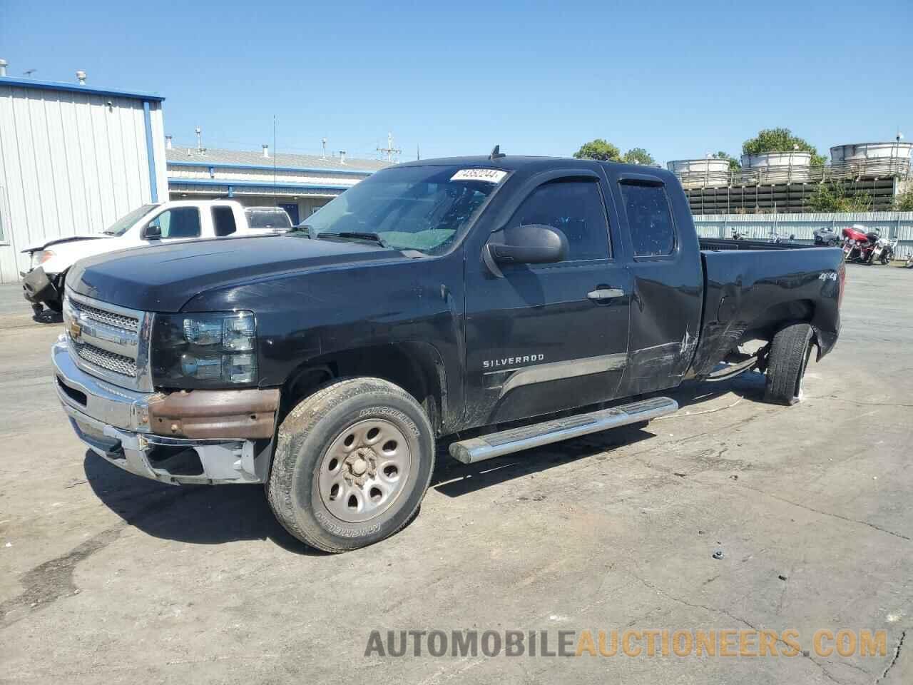 1GCRKSE73DZ157963 CHEVROLET ALL Models 2013