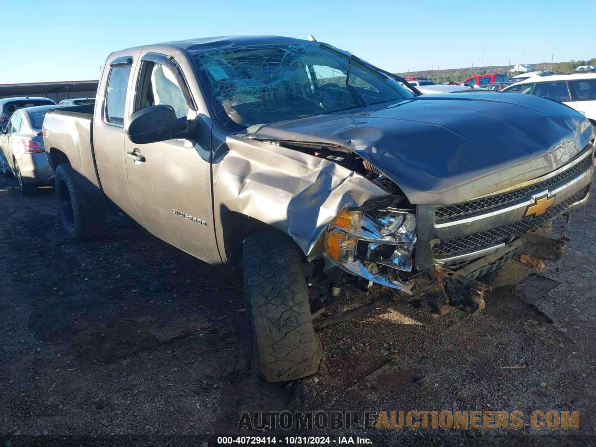 1GCRKSE74DZ251897 CHEVROLET SILVERADO 1500 2013