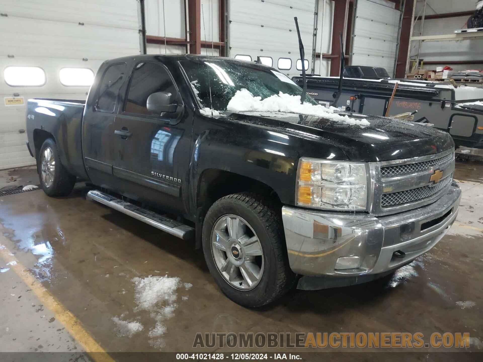 1GCRKSE75DZ325702 CHEVROLET SILVERADO 1500 2013