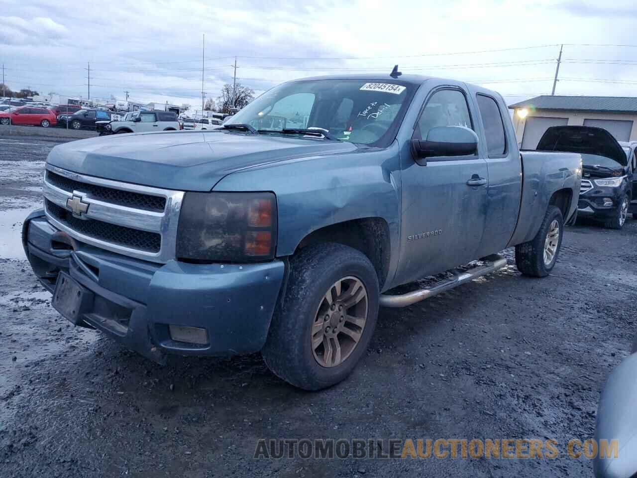 1GCRKTE31BZ129143 CHEVROLET ALL Models 2011