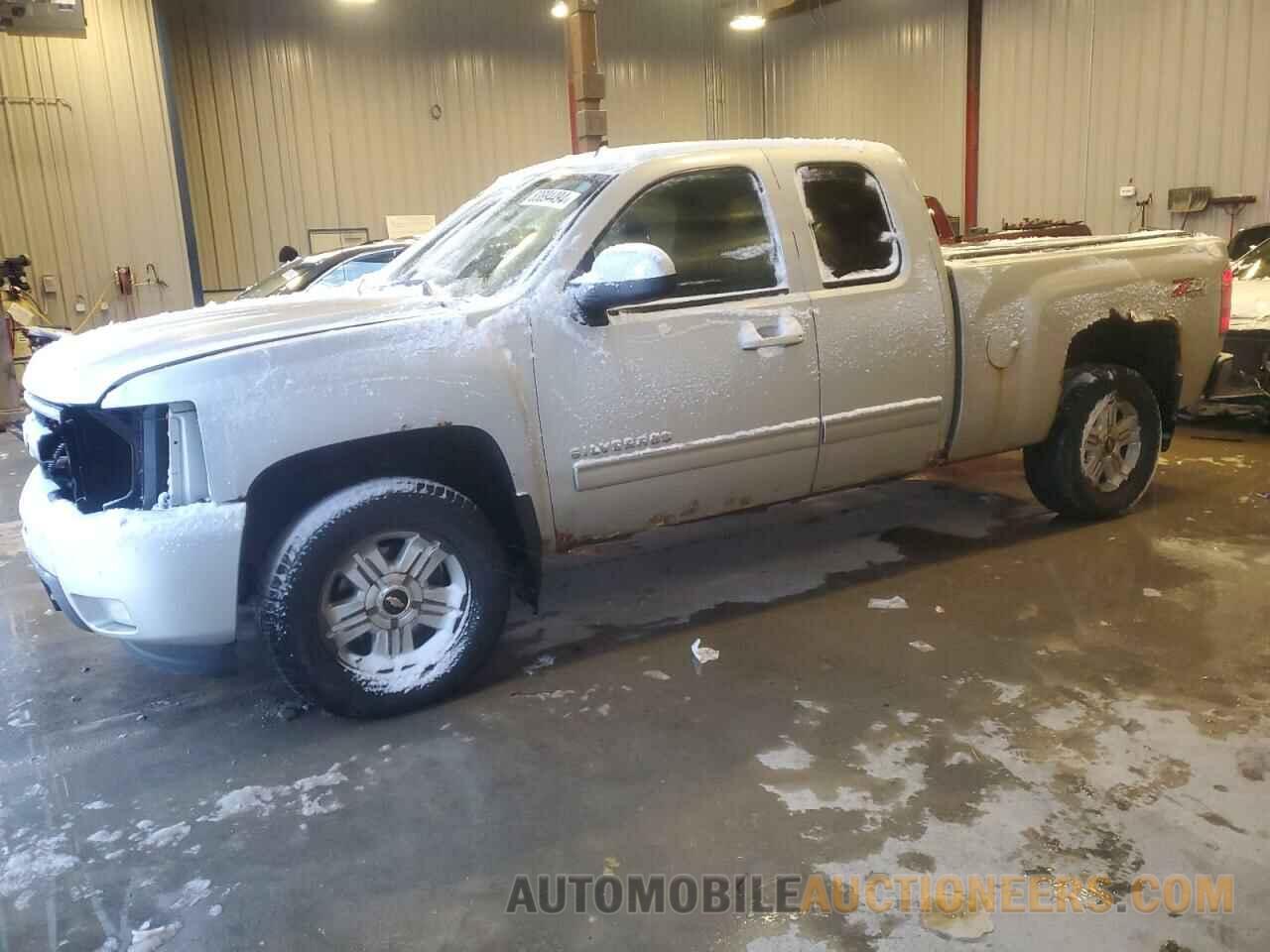 1GCRKTE32BZ243247 CHEVROLET ALL Models 2011