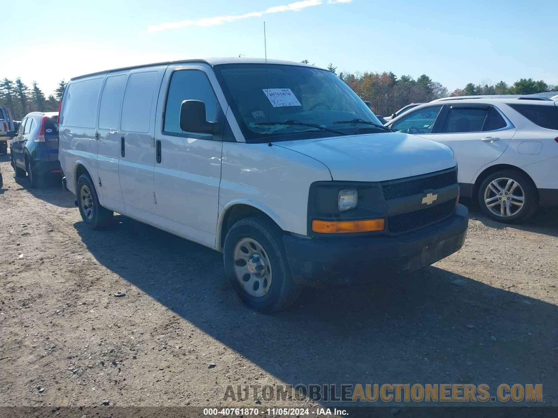 1GCSGAFXXB1113871 CHEVROLET EXPRESS 1500 2011