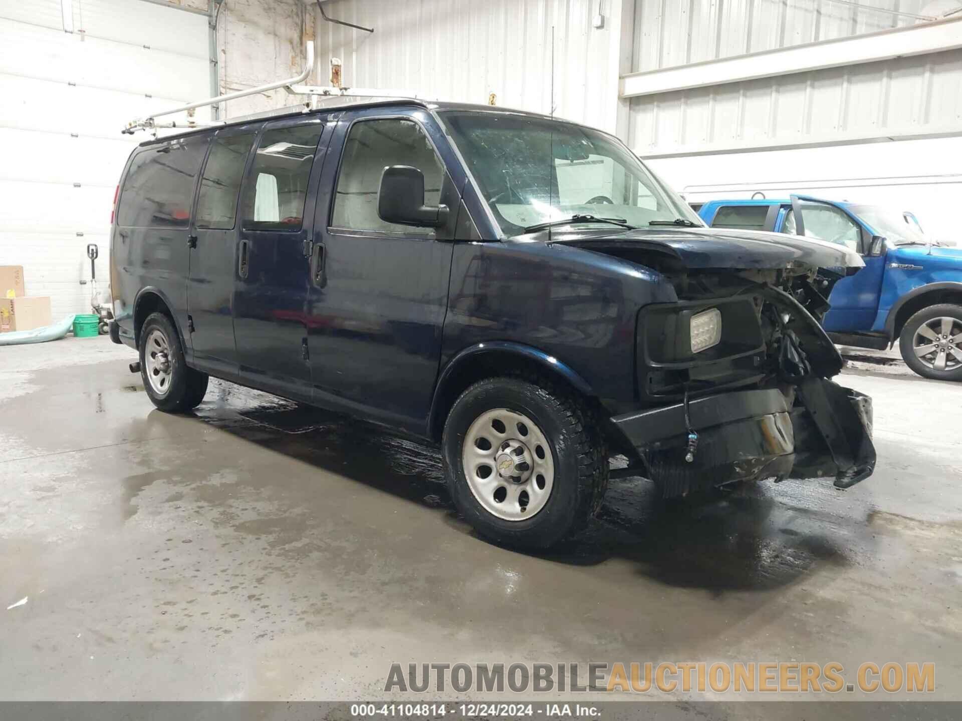 1GCSHAF47B1118805 CHEVROLET EXPRESS 1500 2011