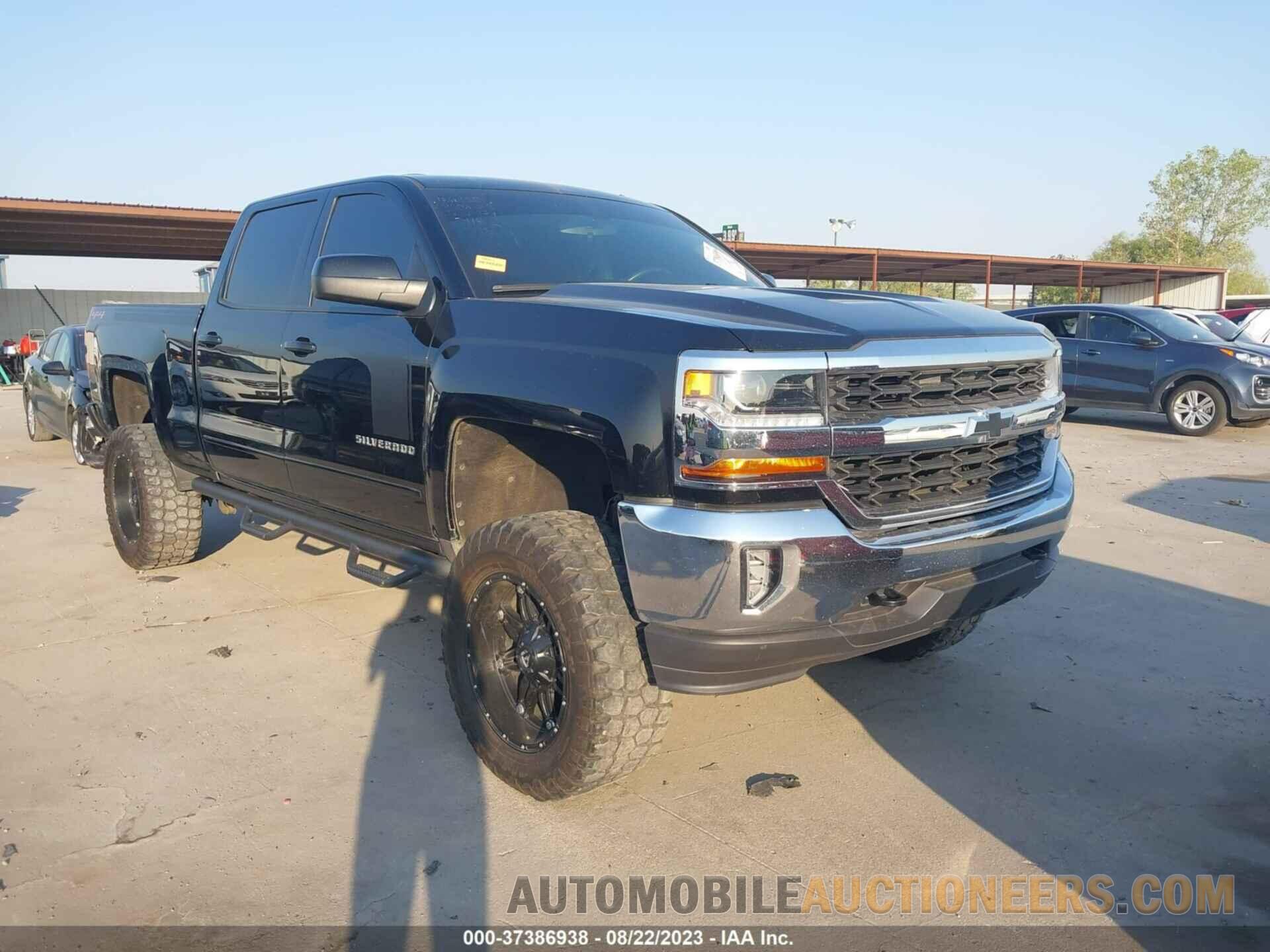 1GCUKREC0JF114078 CHEVROLET SILVERADO 1500 2018