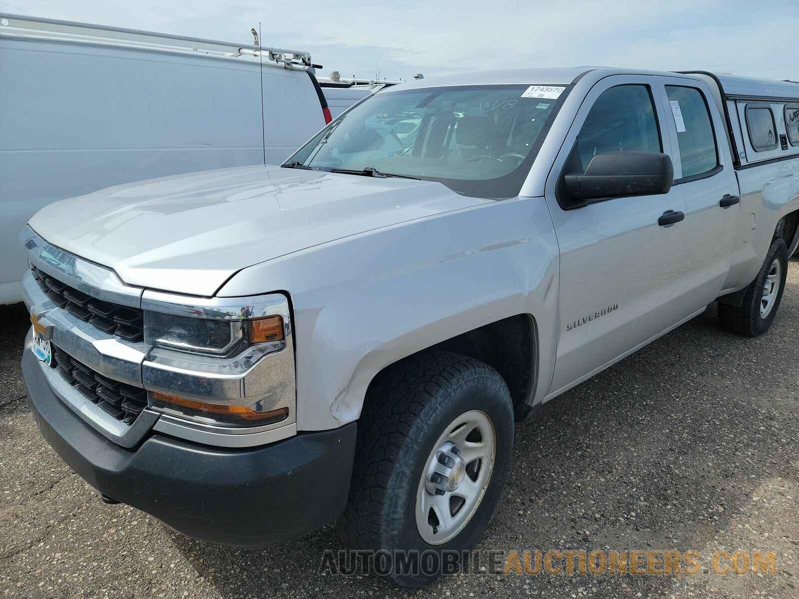 1GCVKNEC7JZ252342 Chevrolet Silverado 1500 2018