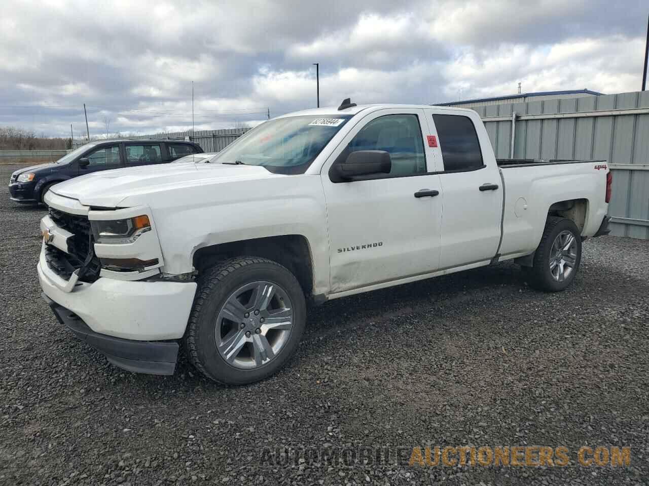 1GCVKPEC7JZ230997 CHEVROLET ALL Models 2018