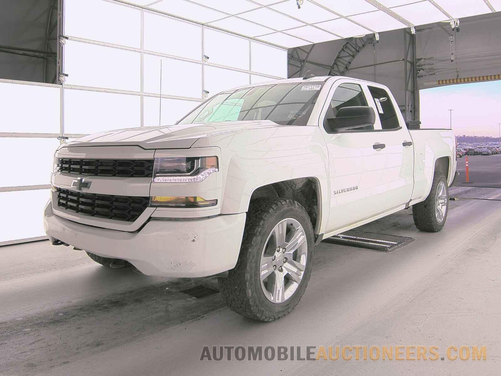 1GCVKPEC8JZ362408 Chevrolet Silverado 1500 2018