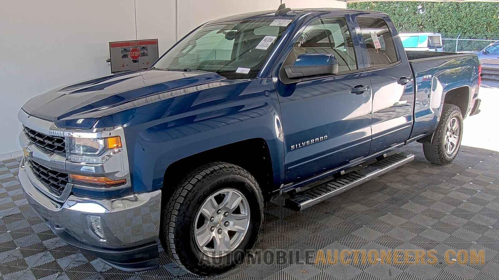 1GCVKREC2HZ120946 Chevrolet Silverado 1500 2017