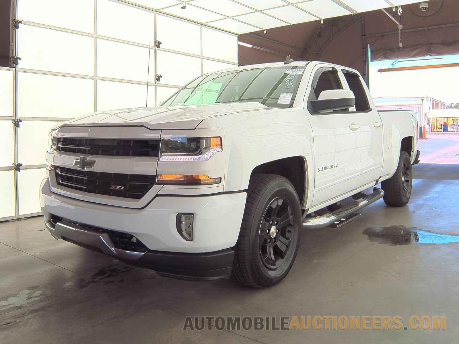 1GCVKREC4JZ127824 Chevrolet Silverado 1500 2018