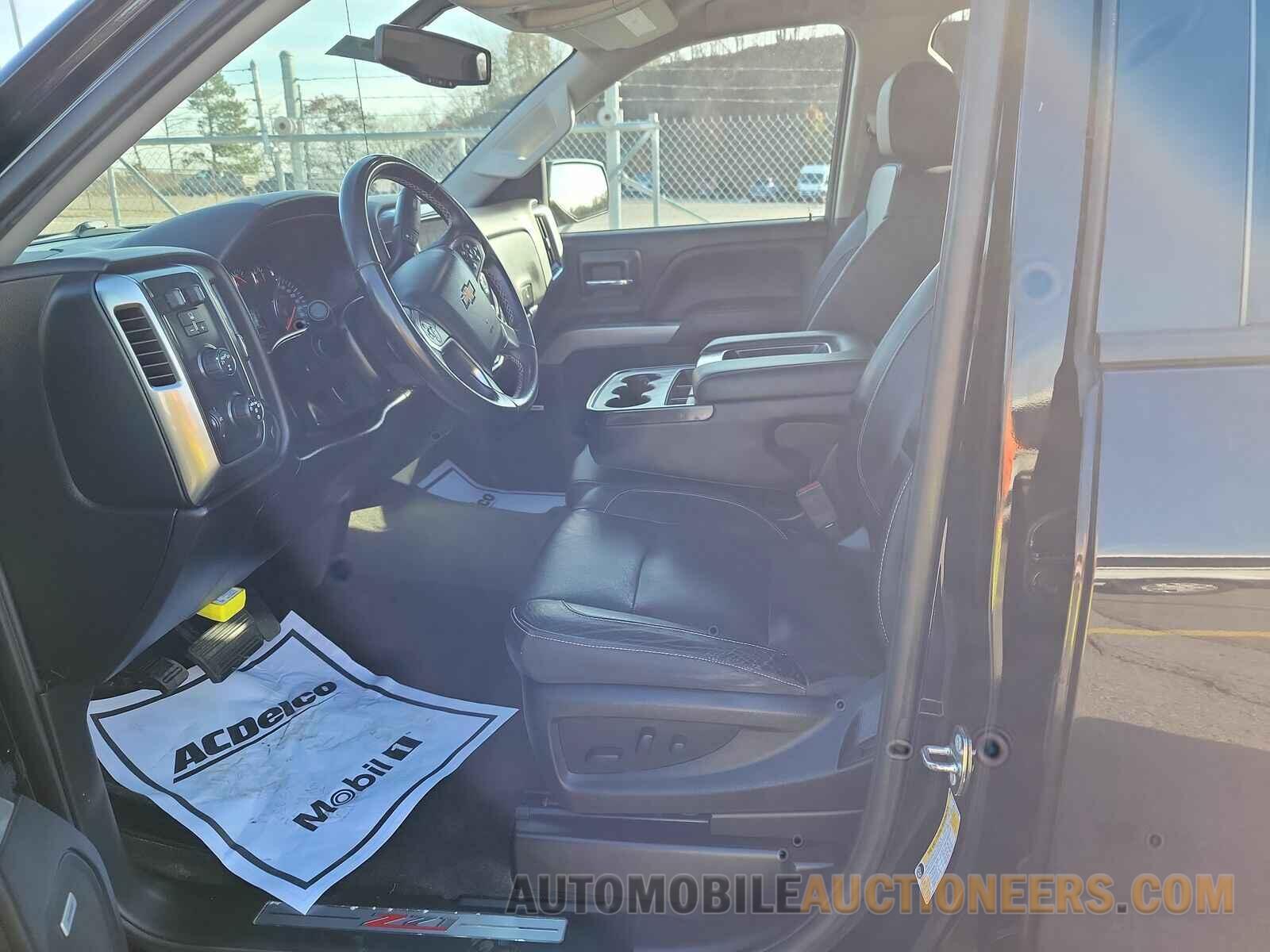 1GCVKREC5JZ106688 Chevrolet Silverado 1500 2018