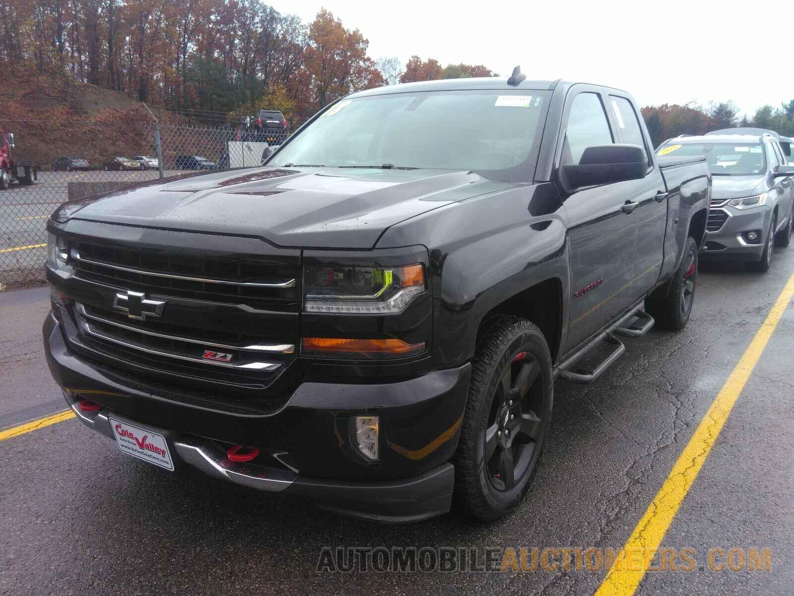 1GCVKREC6JZ361379 Chevrolet Silverado 1500 2018