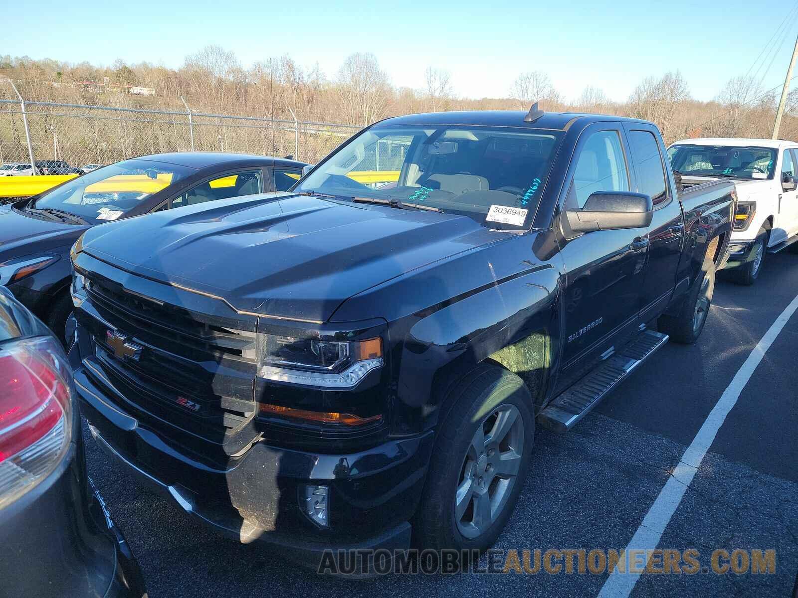 1GCVKREC7JZ315799 Chevrolet Silverado 1500 2018