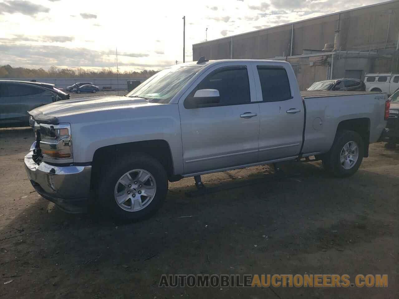 1GCVKREC7JZ369202 CHEVROLET ALL Models 2018