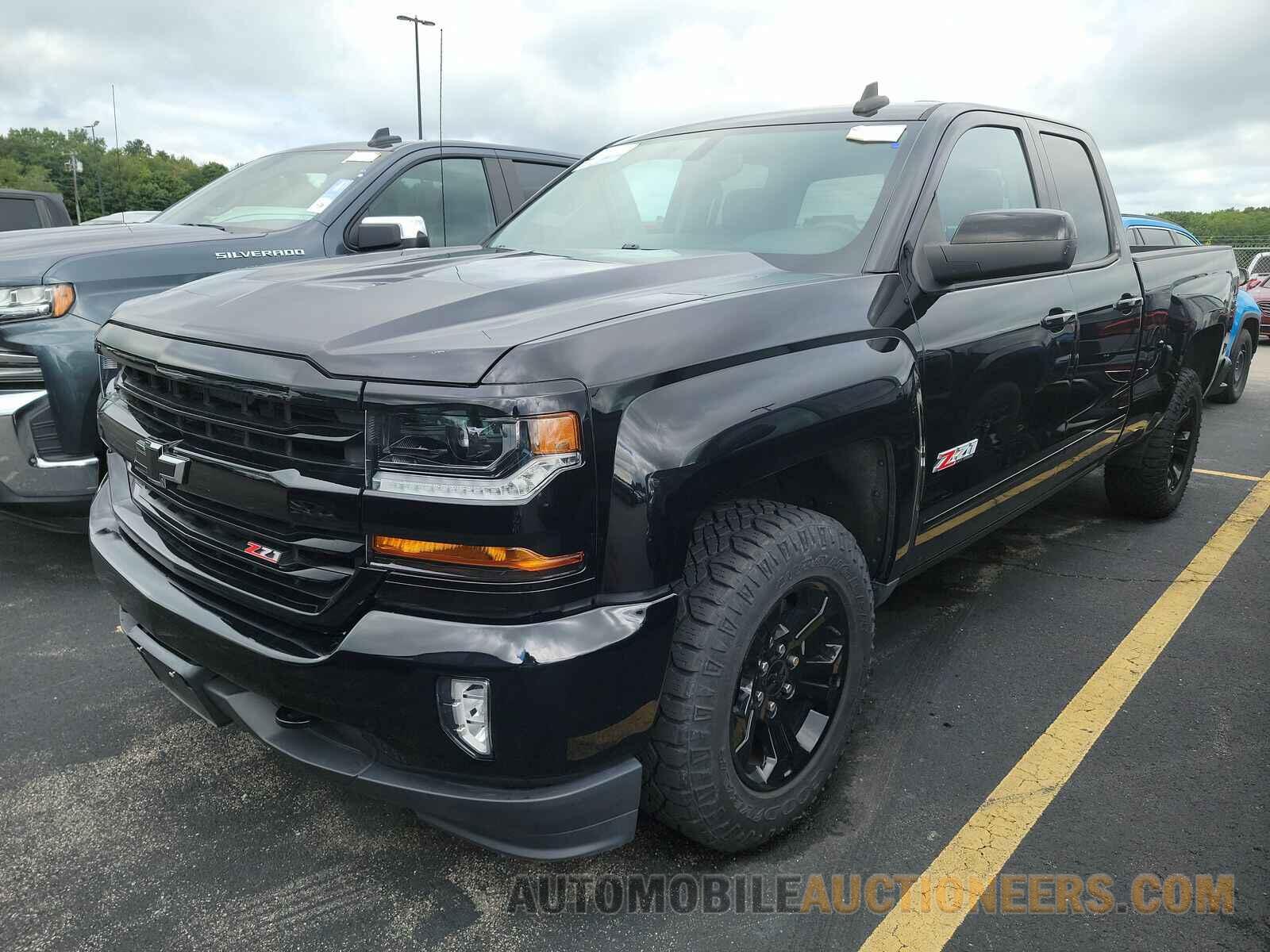 1GCVKREC9JZ263494 Chevrolet Silverado 1500 2018