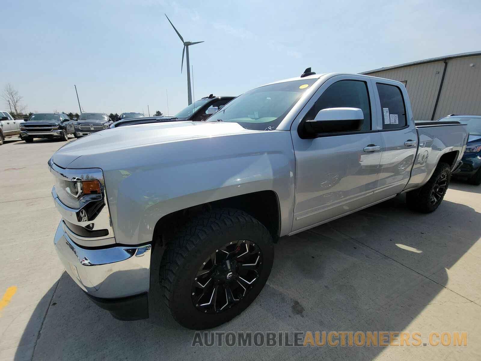 1GCVKREC9JZ300169 Chevrolet Silverado 1500 2018