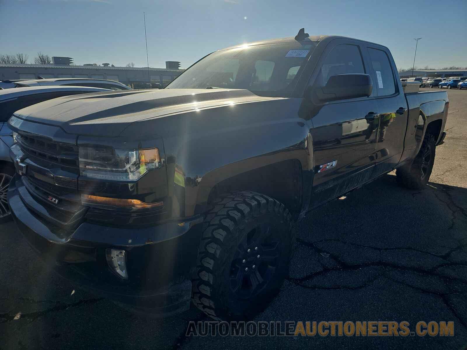 1GCVKRECXJZ298755 Chevrolet Silverado 1500 2018