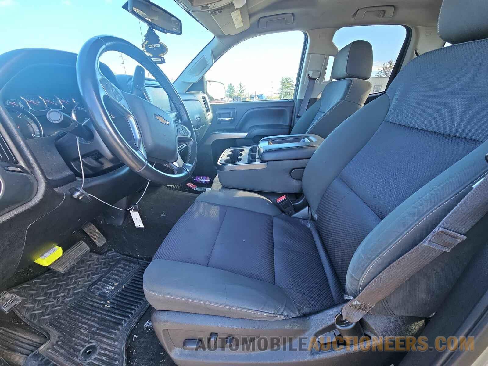 1GCVKREH2FZ209604 Chevrolet Silverado 1500 2015