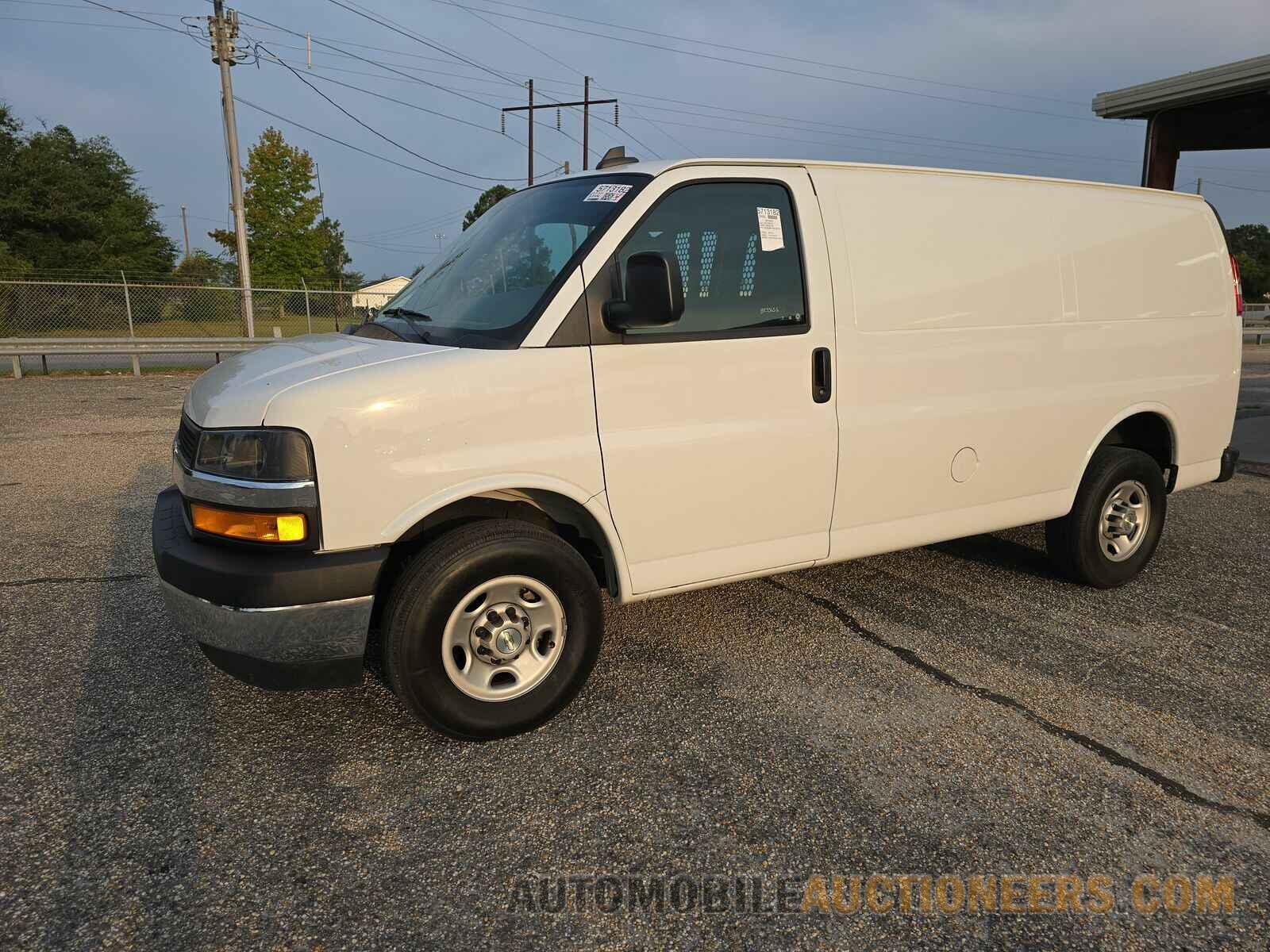 1GCWGAF71M1305703 Chevrolet Express 2500 2021