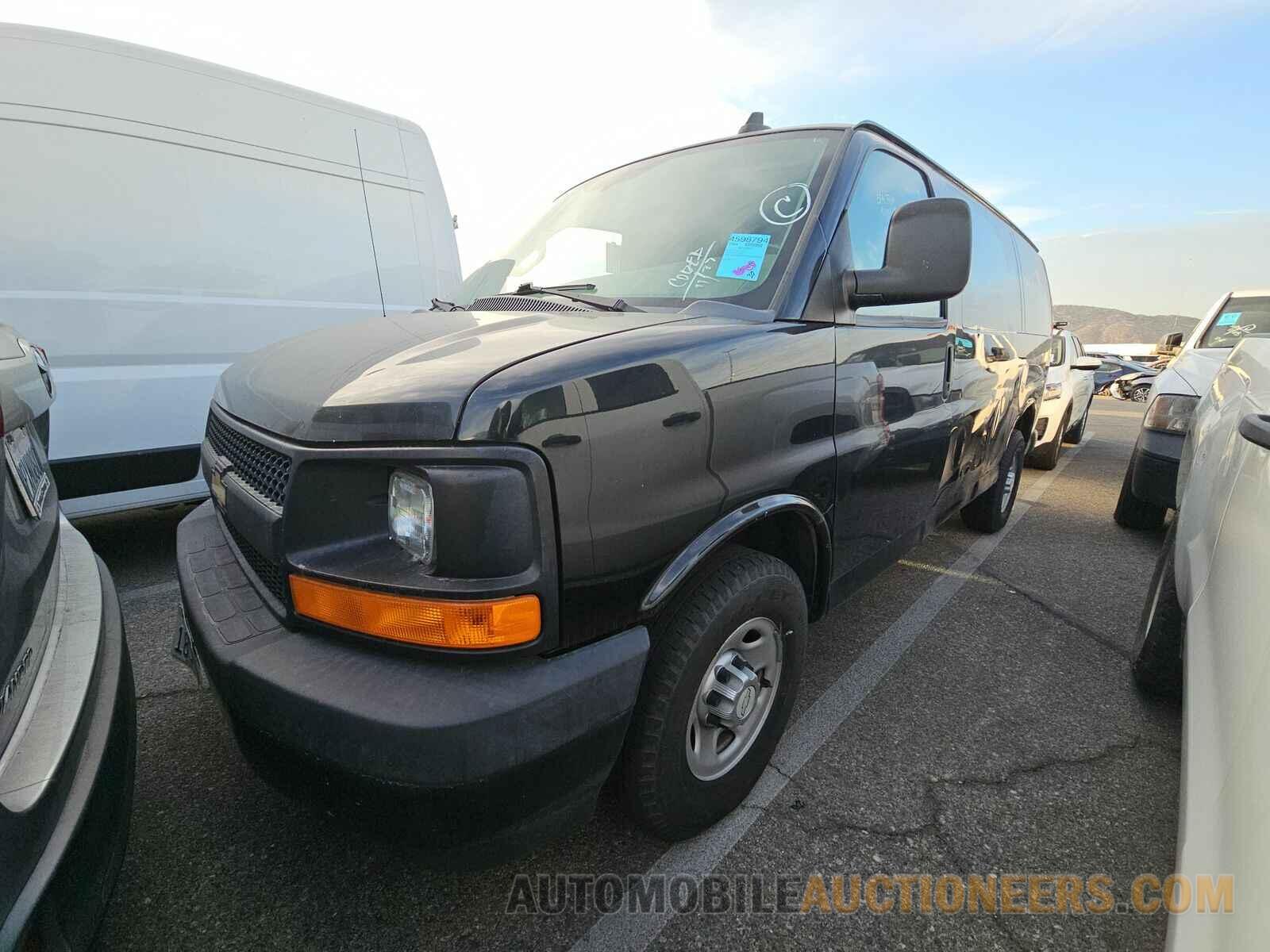 1GCWGAFF0H1332520 Chevrolet Express 2500 2017