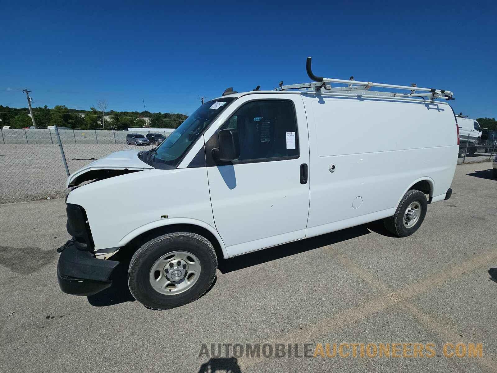 1GCWGAFF5G1200187 Chevrolet Express 2500 2016