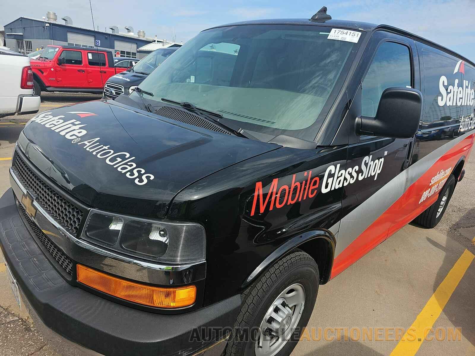 1GCWGAFFXH1164465 Chevrolet Express 2500 2017