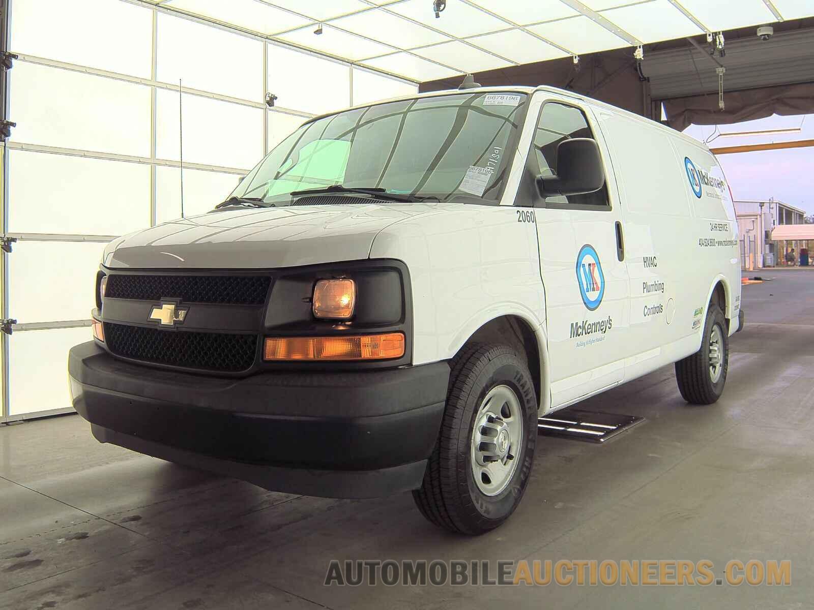 1GCWGAFG0H1249663 Chevrolet Express 2500 2017