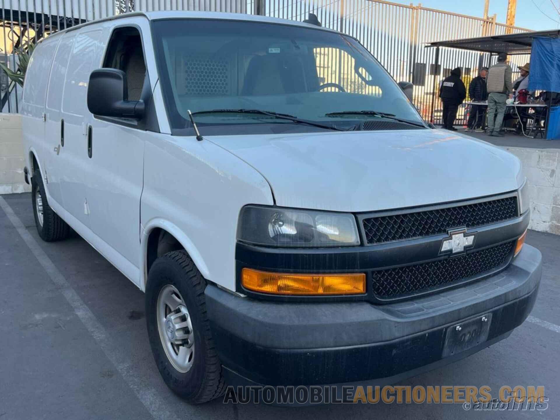 1GCWGAFG0J1345217 CHEVROLET EXPRESS 2500 2018