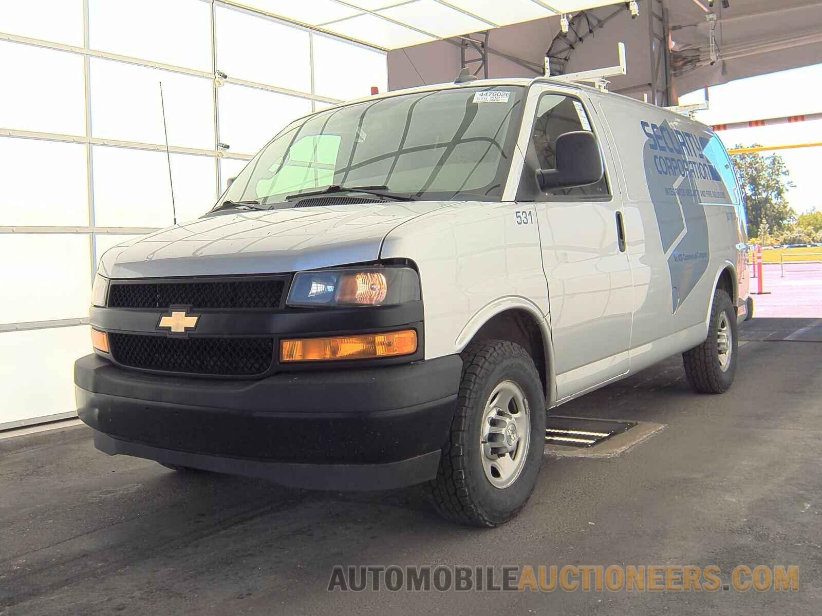 1GCWGAFG1K1356566 Chevrolet Express 2500 2019