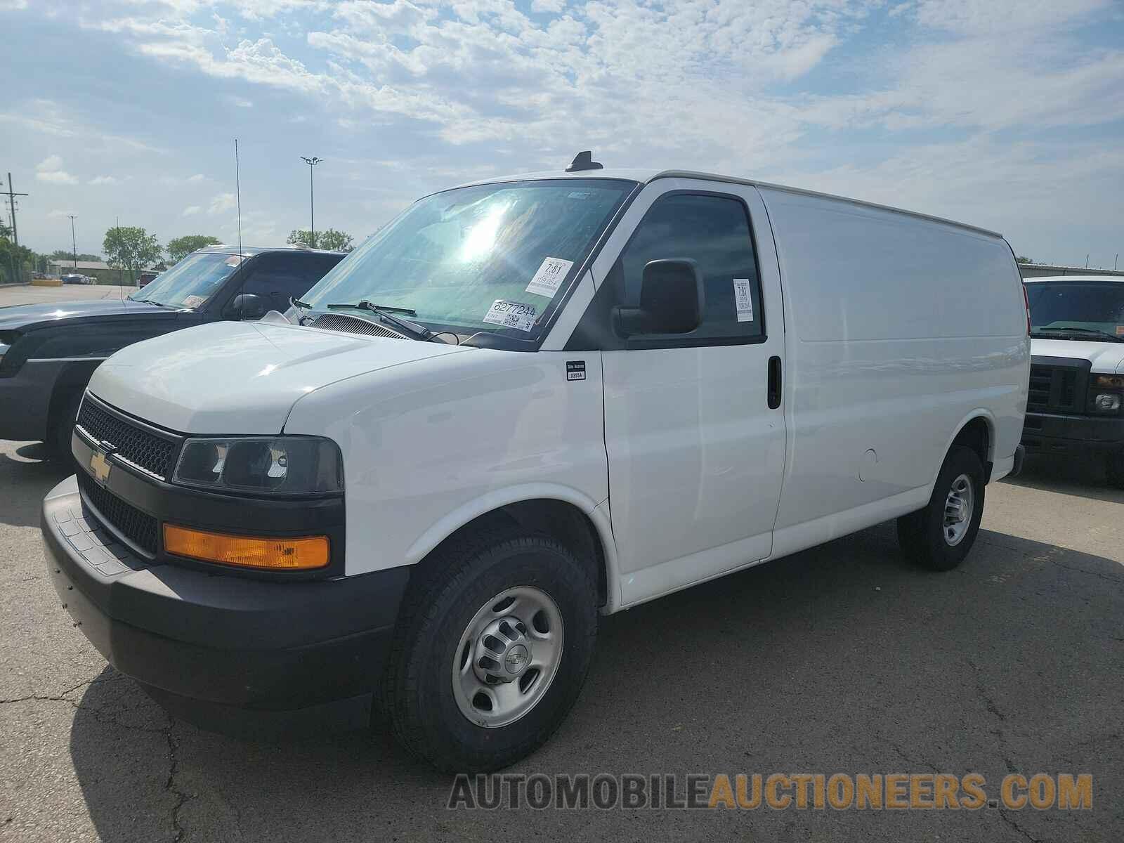 1GCWGAFG3K1255013 Chevrolet Express 2500 2019