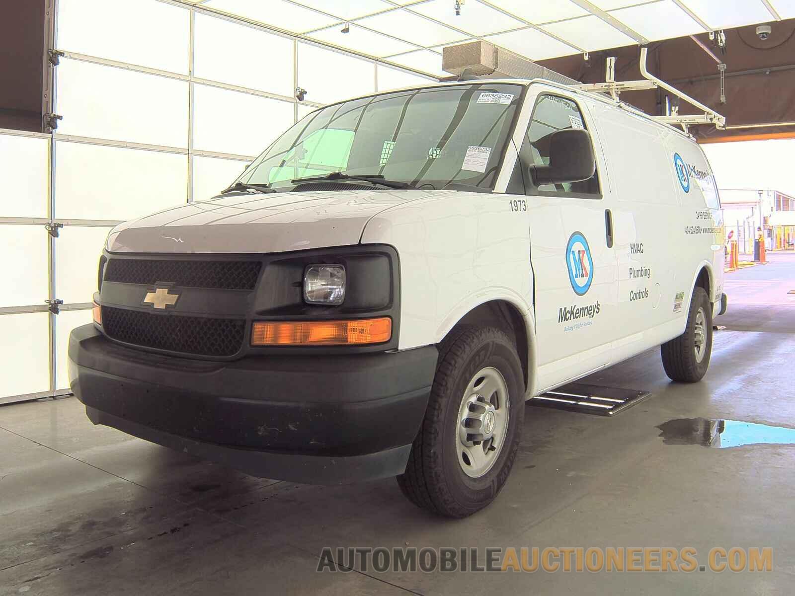 1GCWGAFG4H1110054 Chevrolet Express 2500 2017