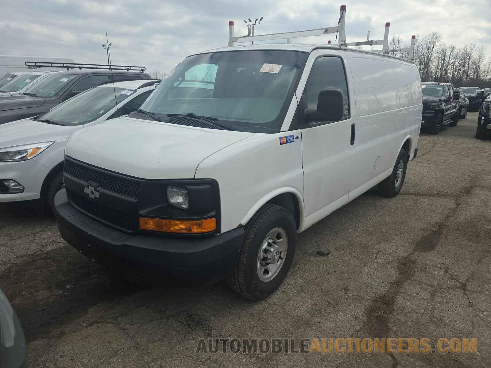 1GCWGAFG7G1289009 Chevrolet Express 2500 2016