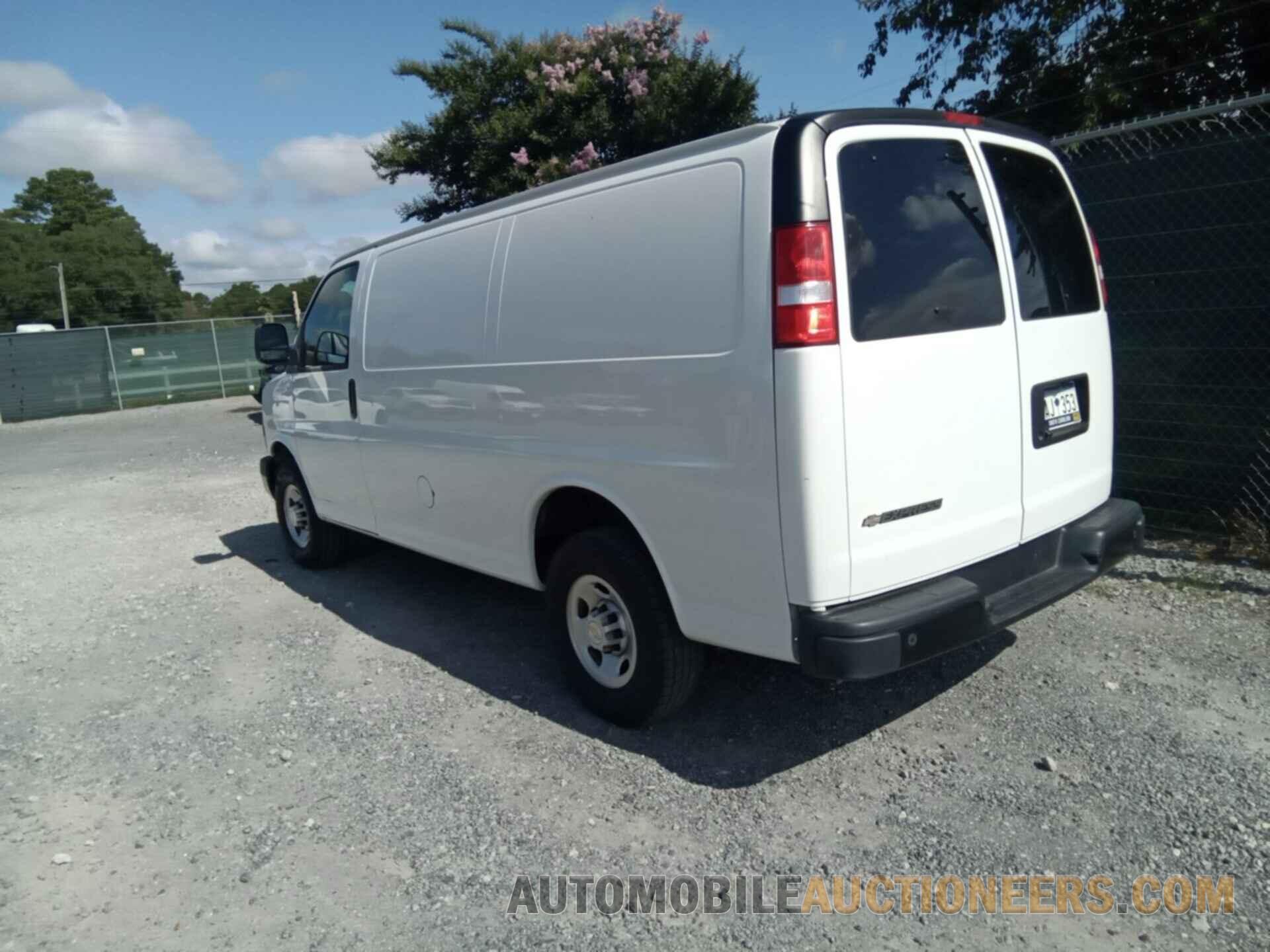 1GCWGAFG7L1225594 CHEVROLET EXPRESS G2500 2020