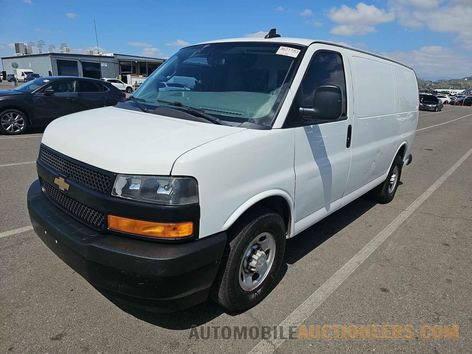 1GCWGAFG8J1310022 Chevrolet Express 2500 2018