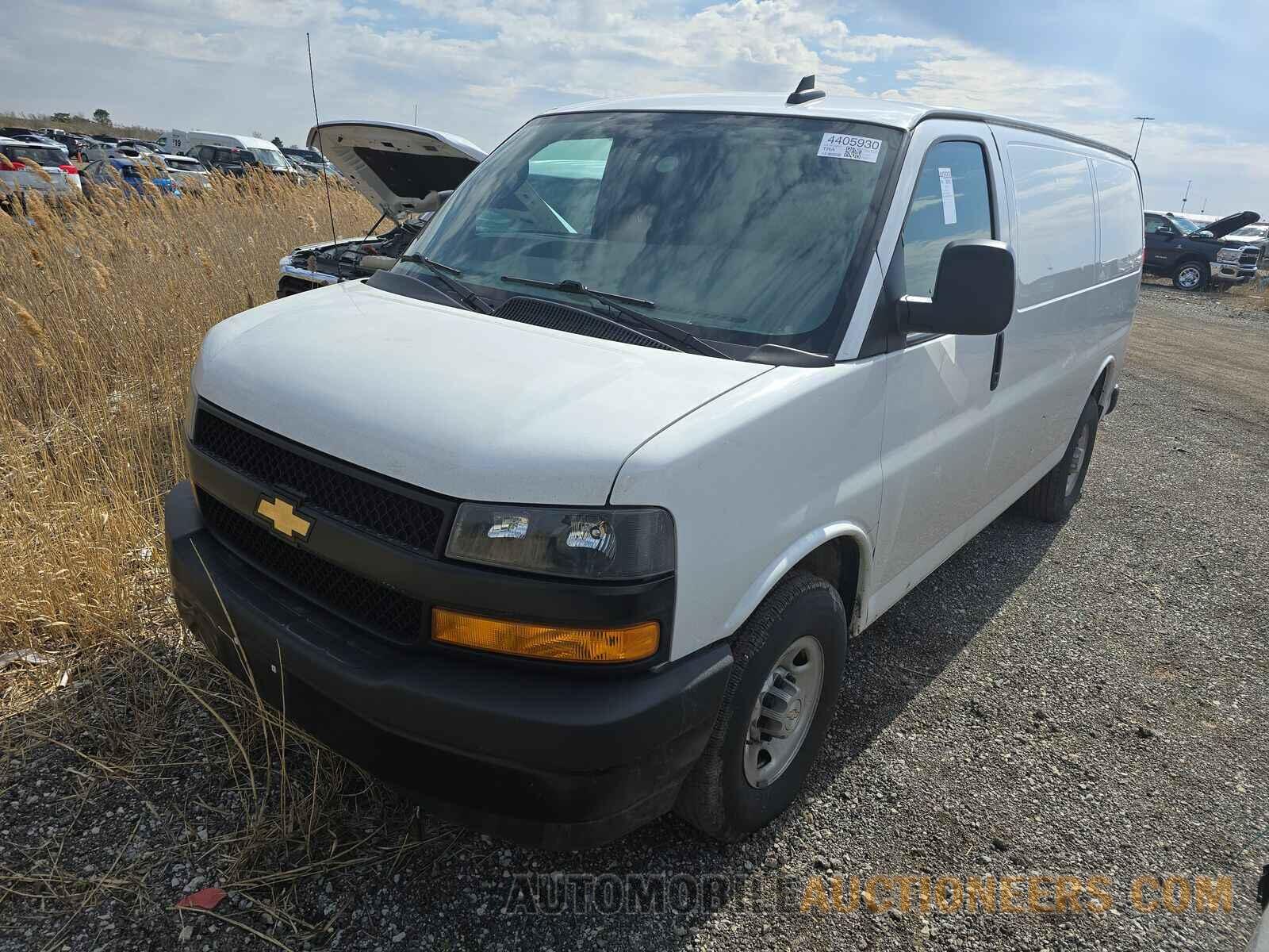 1GCWGAFP0M1228127 Chevrolet Express 2500 2021