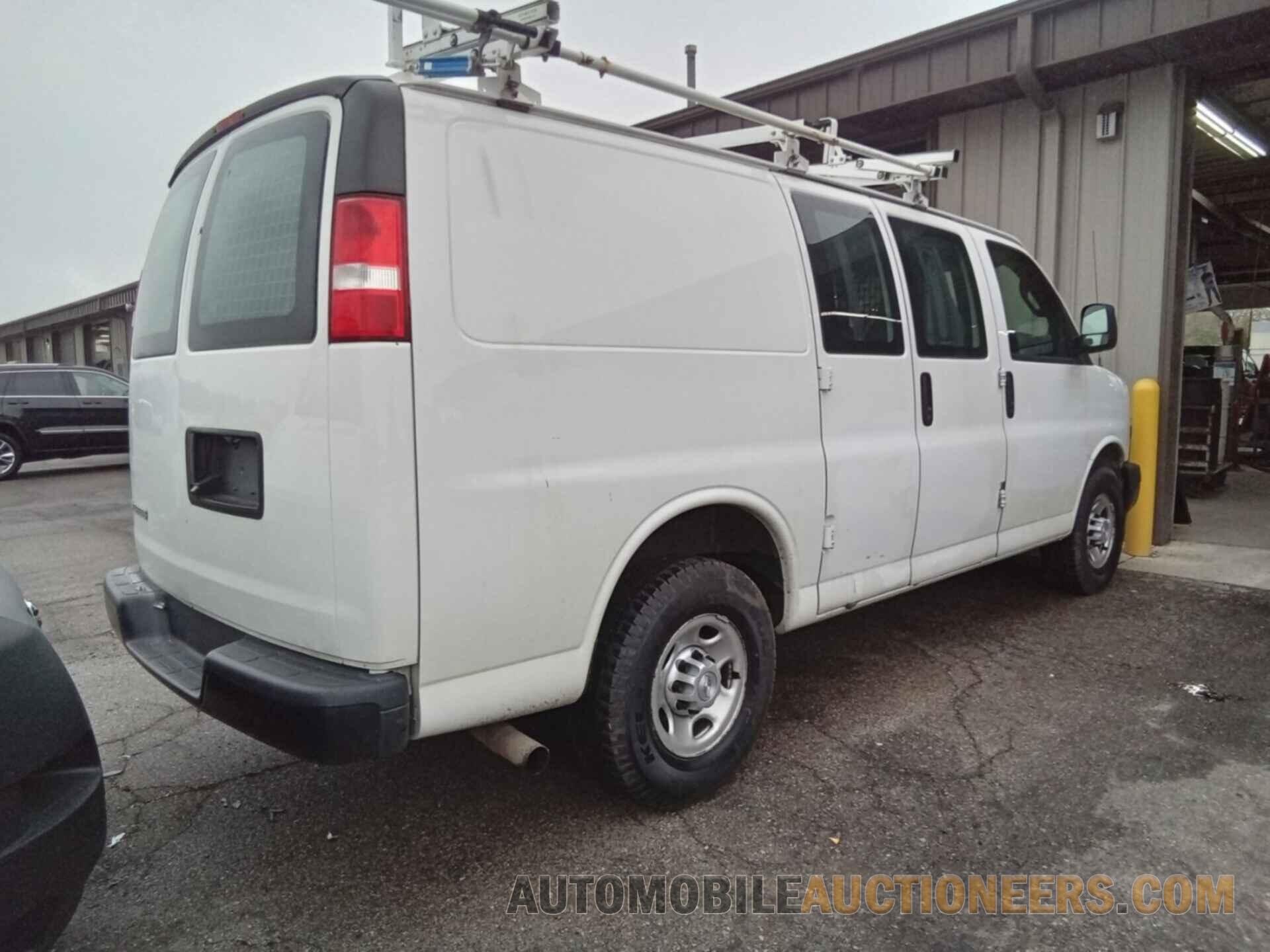 1GCWGAFP2J1269922 CHEVROLET EXPRESS CARGO VAN 2018