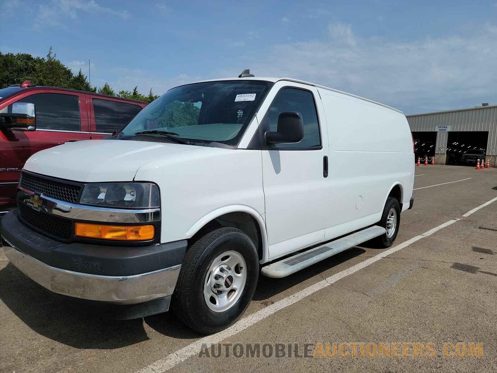 1GCWGAFP2M1240909 Chevrolet Express 2500 2021