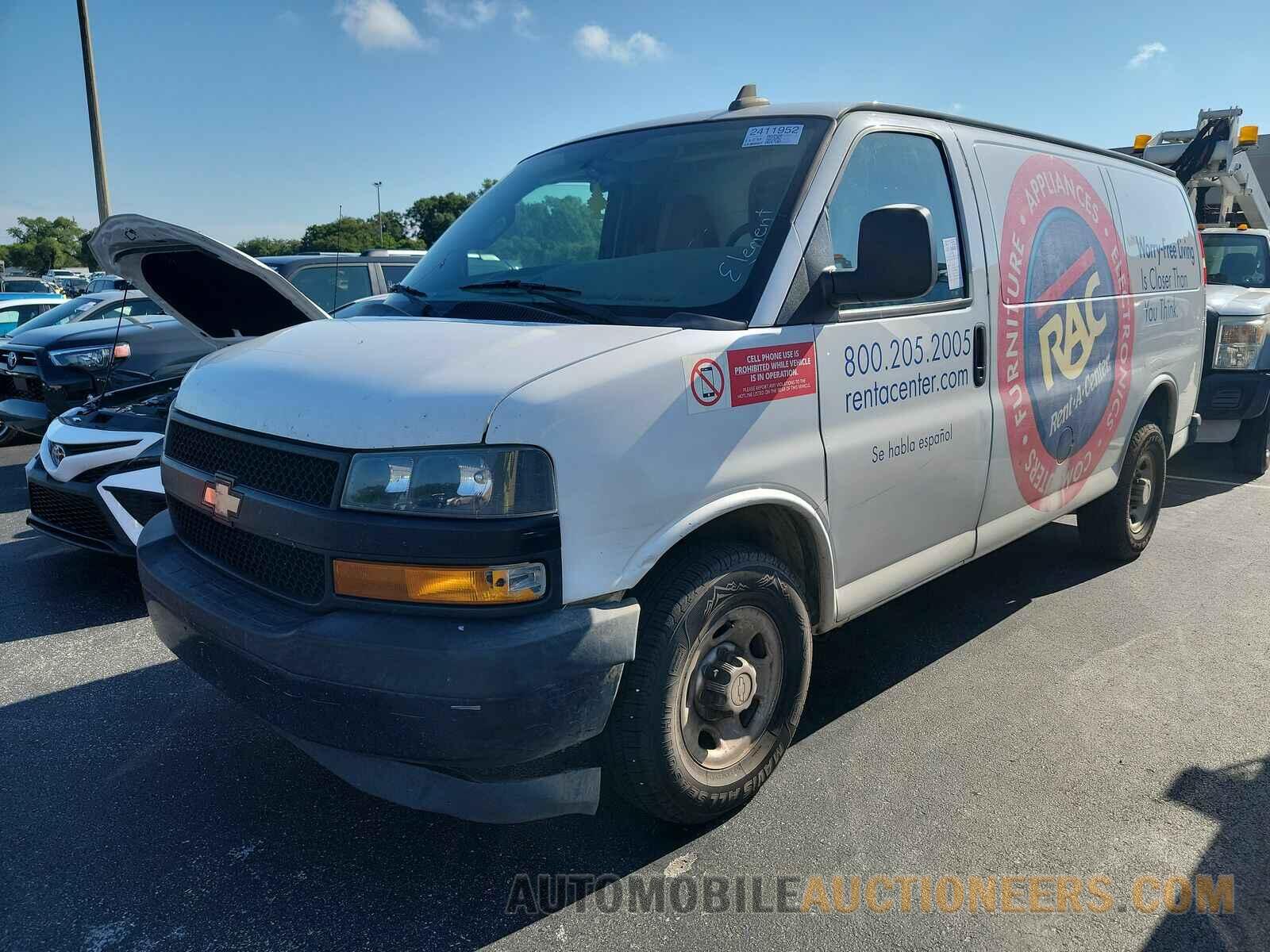 1GCWGAFP5J1183164 Chevrolet Express 2500 2018