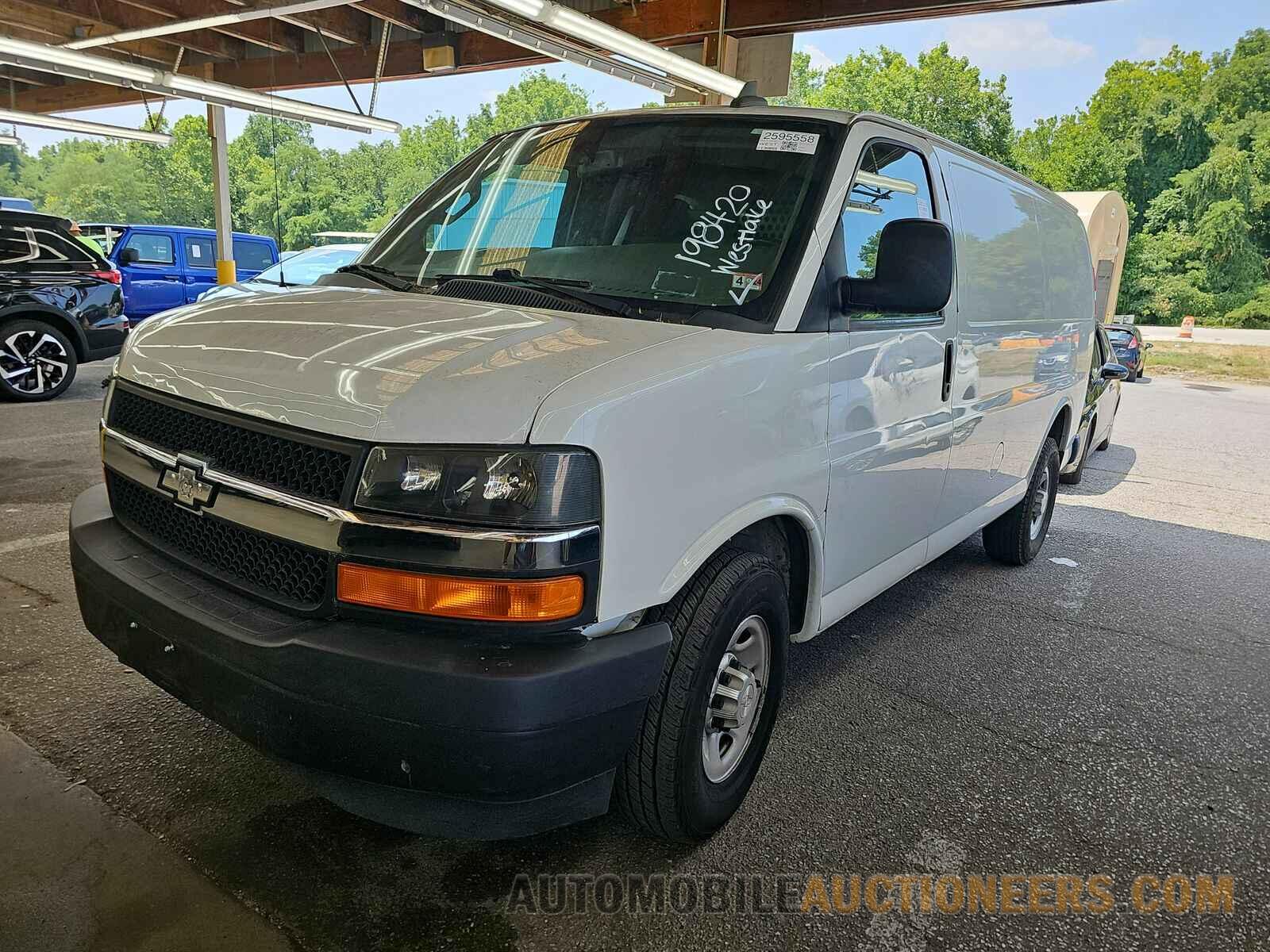 1GCWGAFP6J1198420 Chevrolet Express 2500 2018