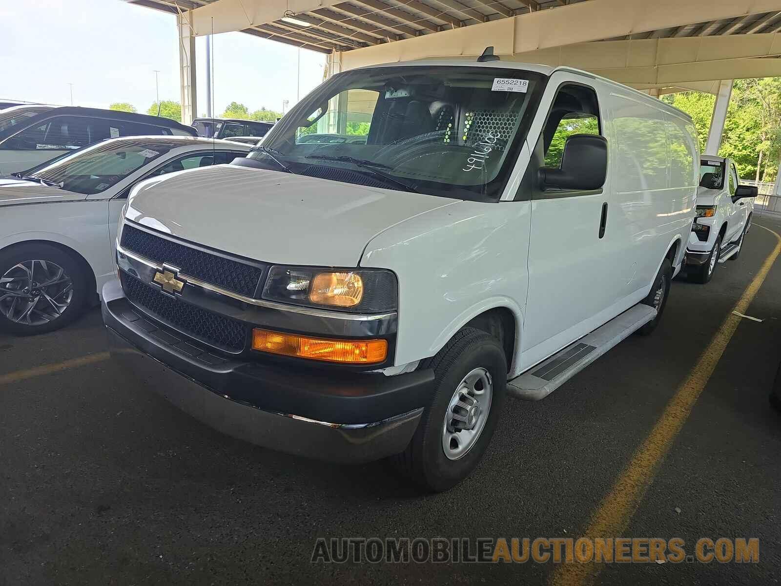 1GCWGAFP6M1306331 Chevrolet Express 2500 2021