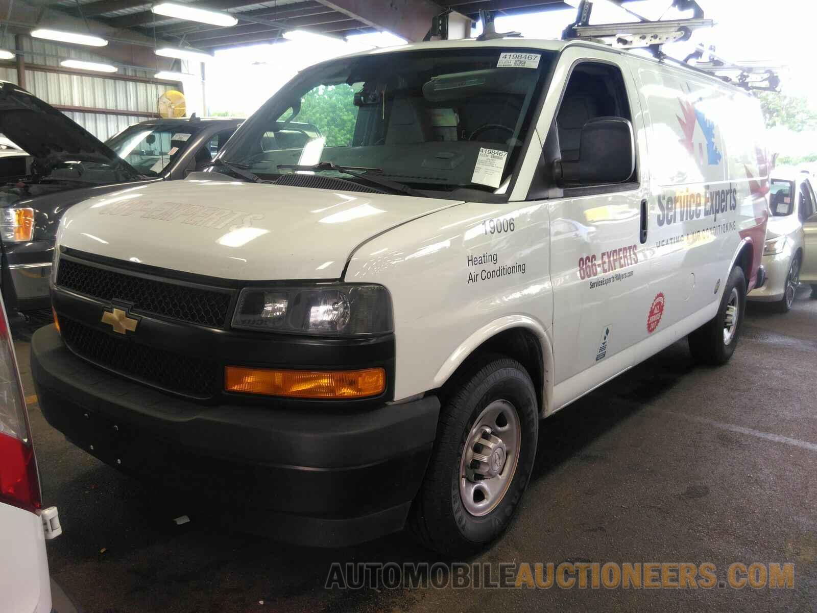 1GCWGAFP8K1190188 Chevrolet Express Cargo Van 2019