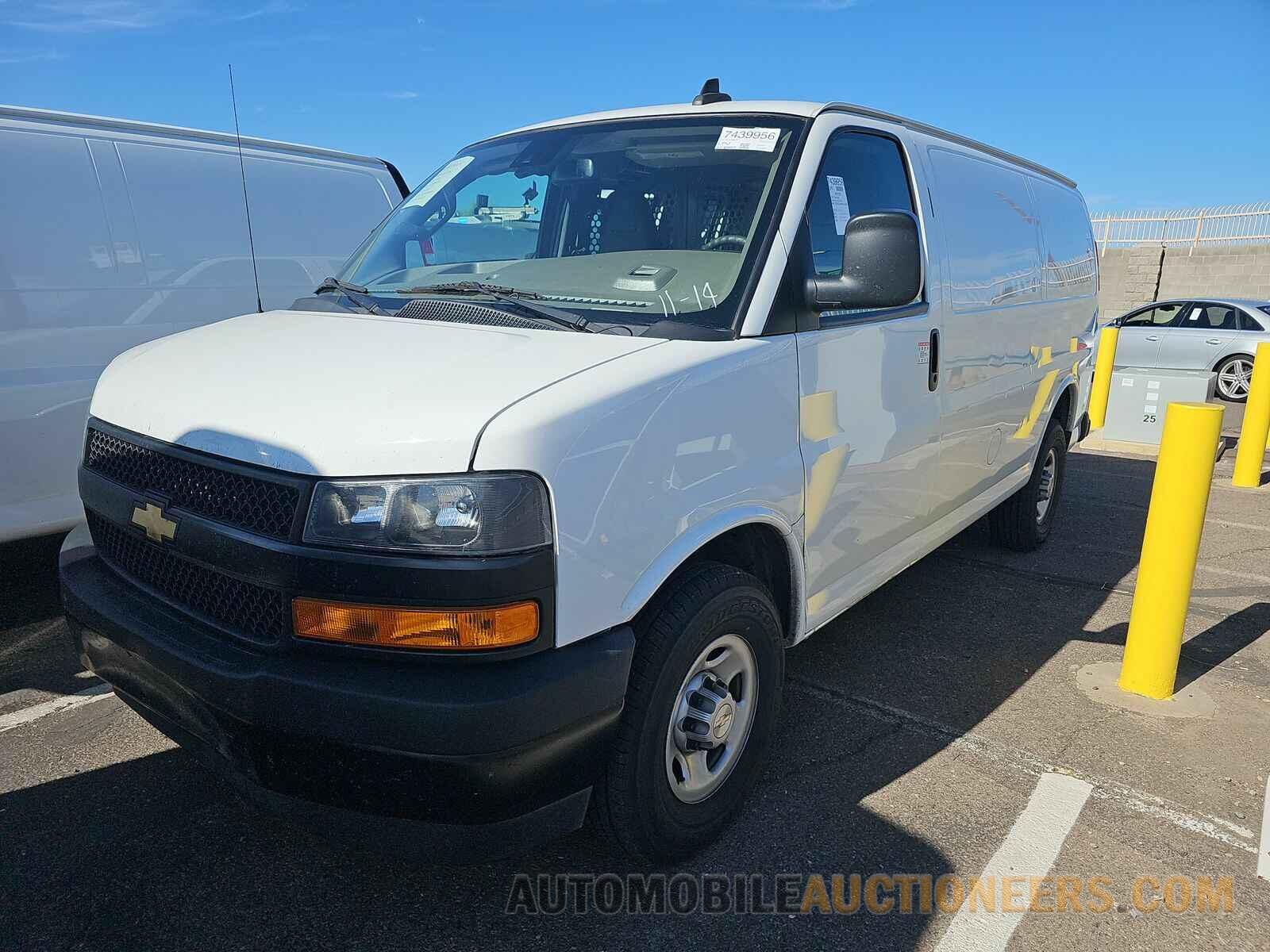 1GCWGAFP8M1309859 Chevrolet Express 2500 2021