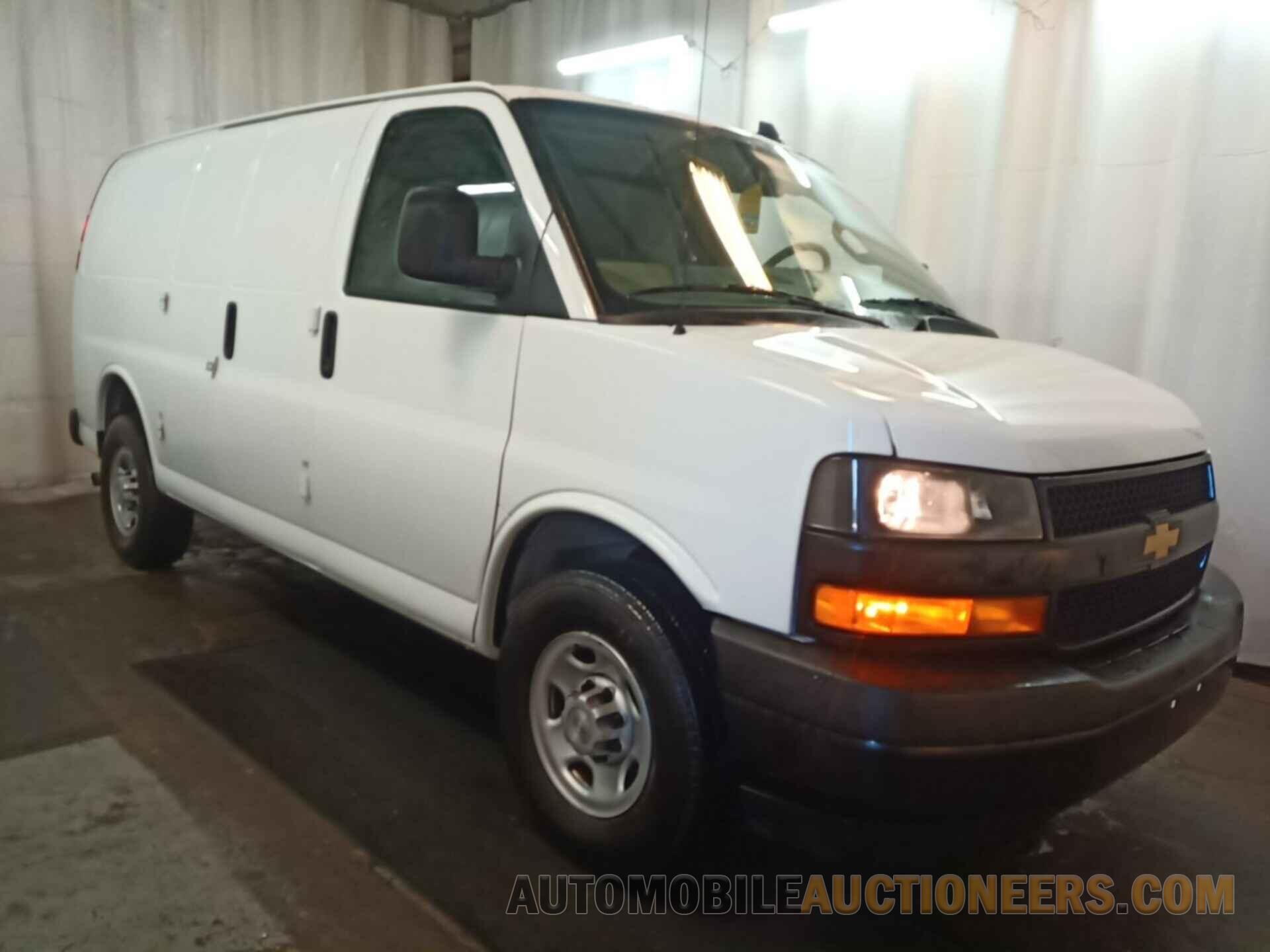 1GCWGAFP9J1335947 CHEVROLET EXPRESS 2500 2018