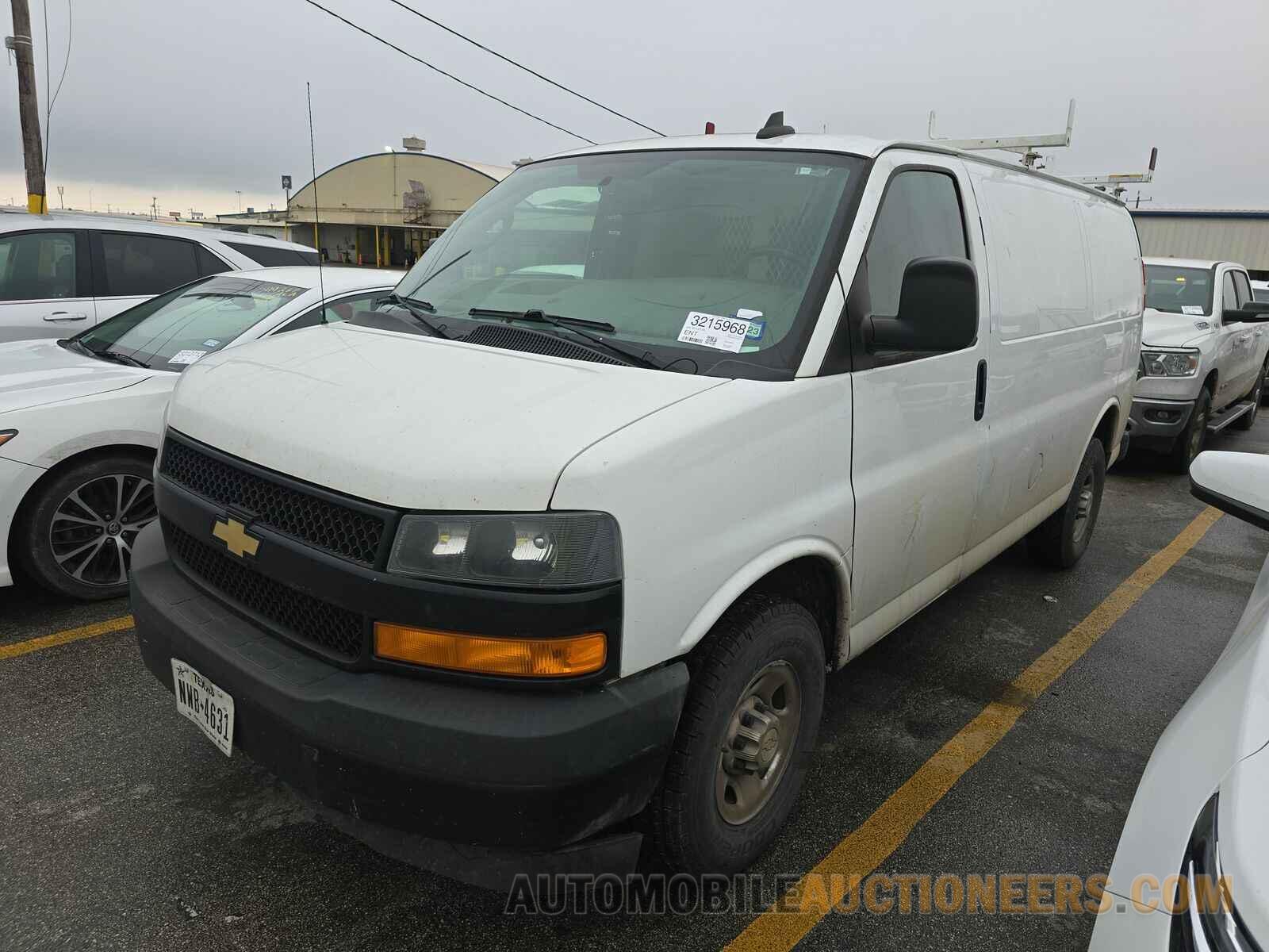 1GCWGAFPXM1147135 Chevrolet Express 2500 2021