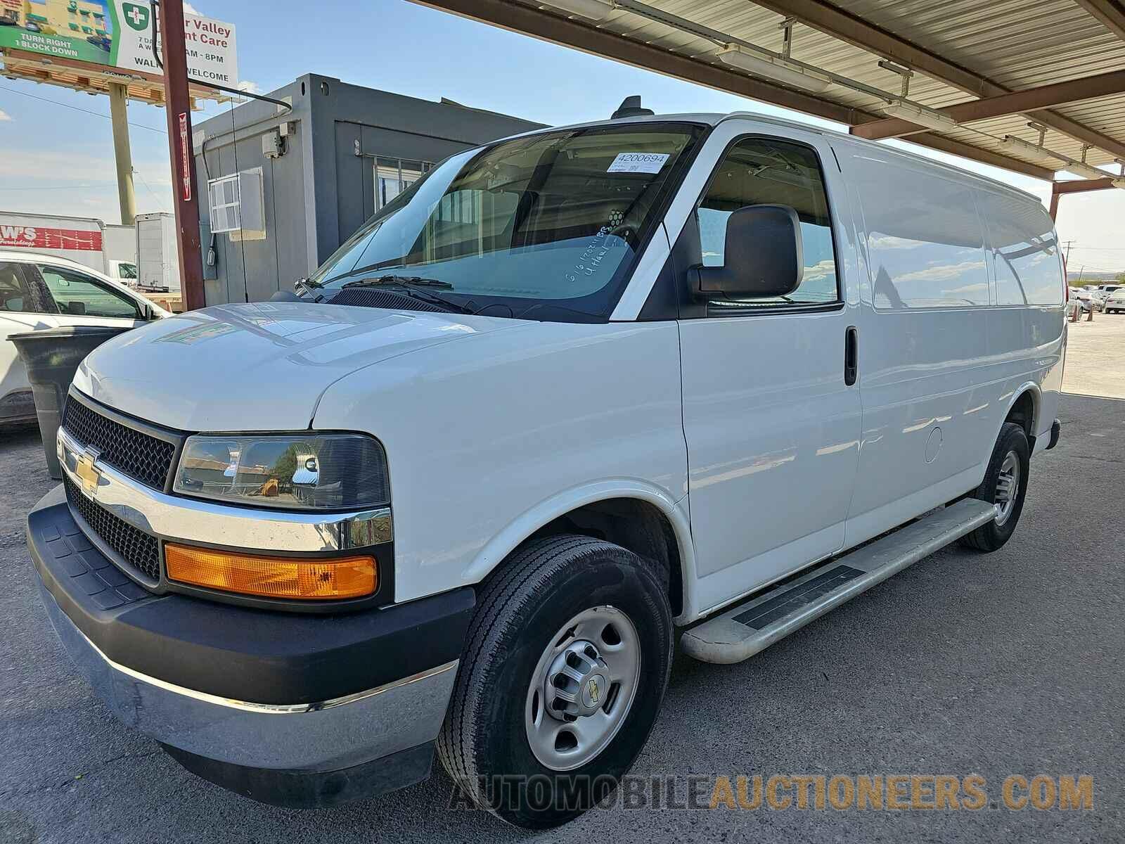 1GCWGAFPXN1178984 Chevrolet Express 2500 2022