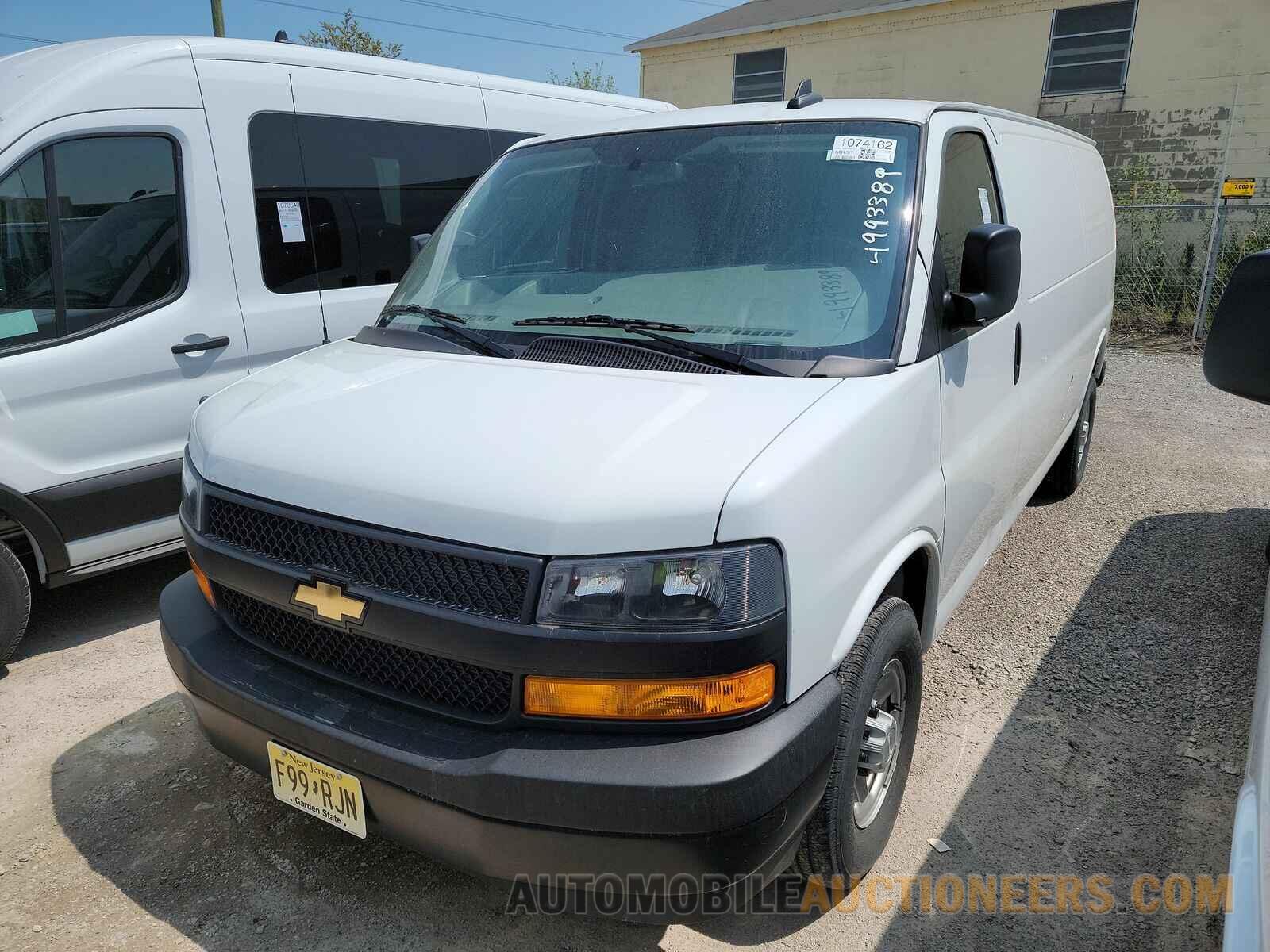 1GCWGBF74N1284272 Chevrolet Express 2500 2022