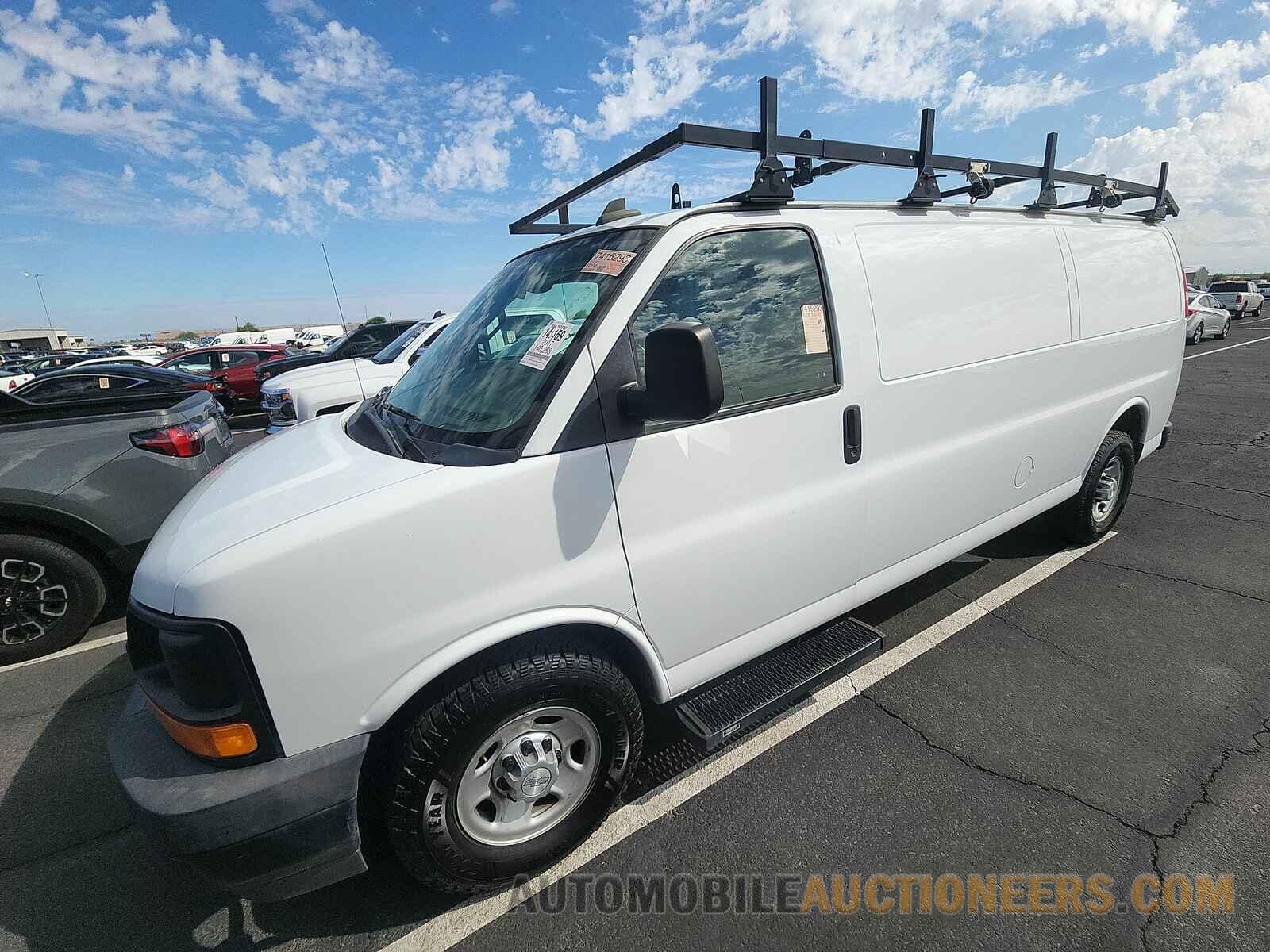 1GCWGBFF0H1129911 Chevrolet Express 2500 2017